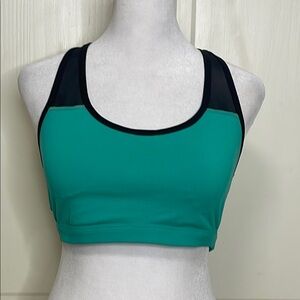 Fabletics Sports Bra Wireless Racerback Black Padded Scoop Neck Green Black XS